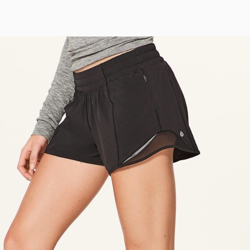 Lululemon Hotty hot shorts
